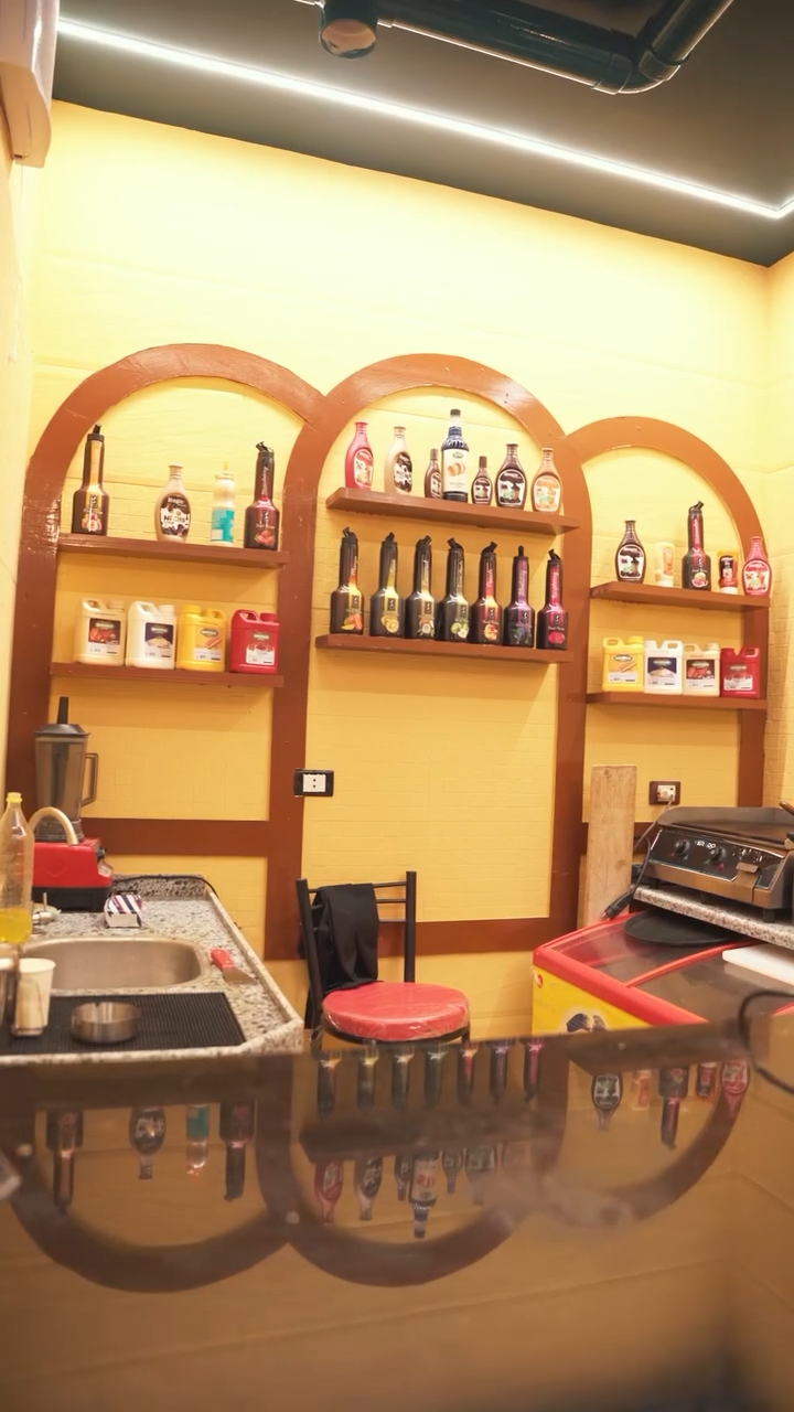 Lounge & Mini Cafe Image 2